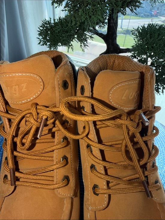 Lugz Wheat Suede Lace-Up Work Boots